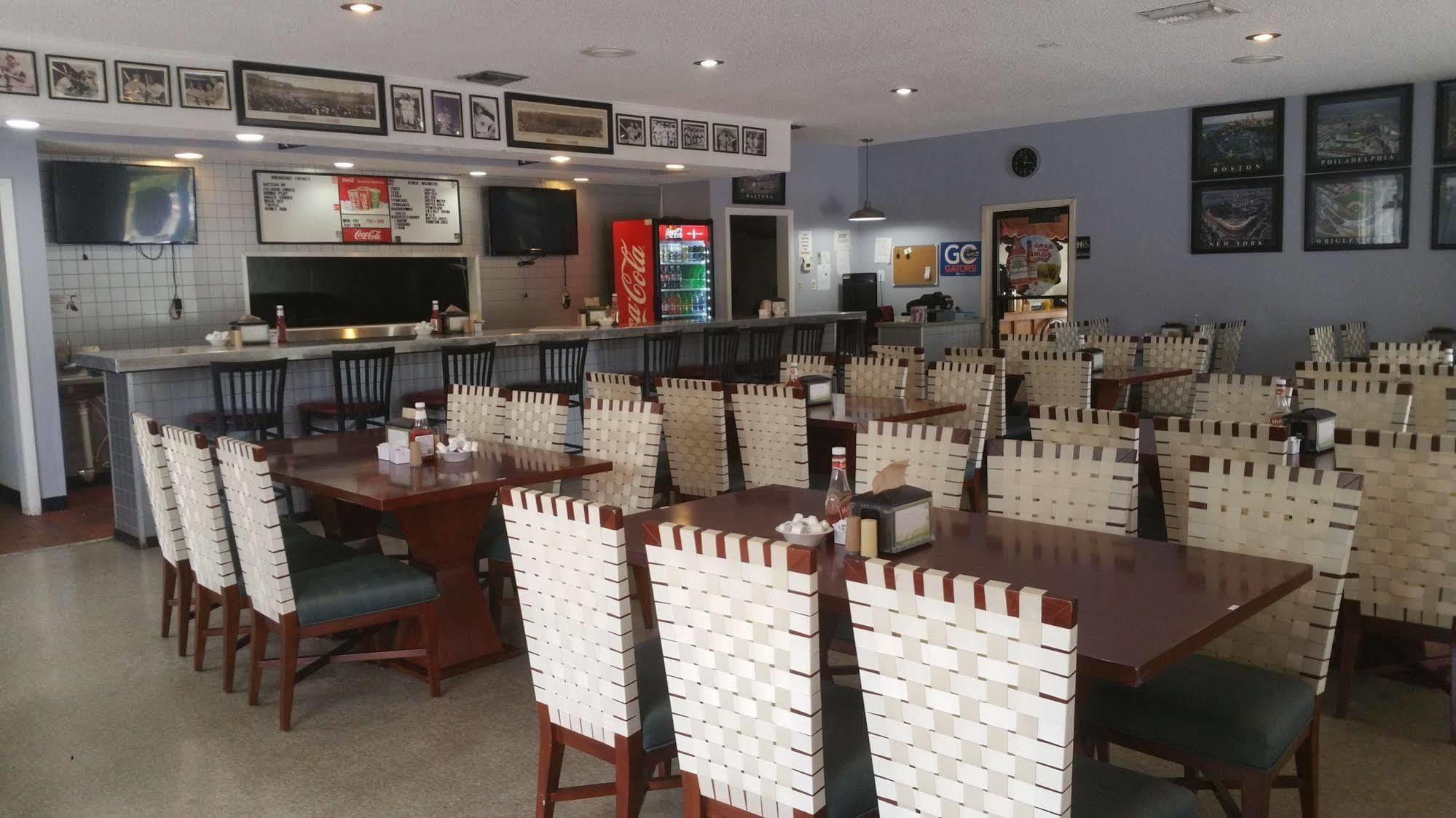 Days Inn By Wyndham Cocoa Cruiseport West At I-95/524 Ngoại thất bức ảnh